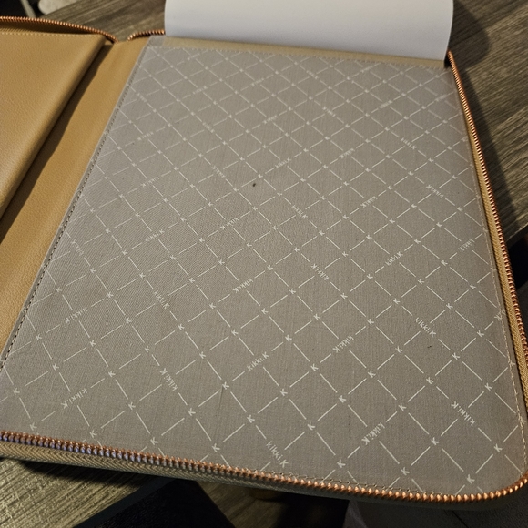 Kikki.K Large Tan Padfolio - Picture 5 of 8